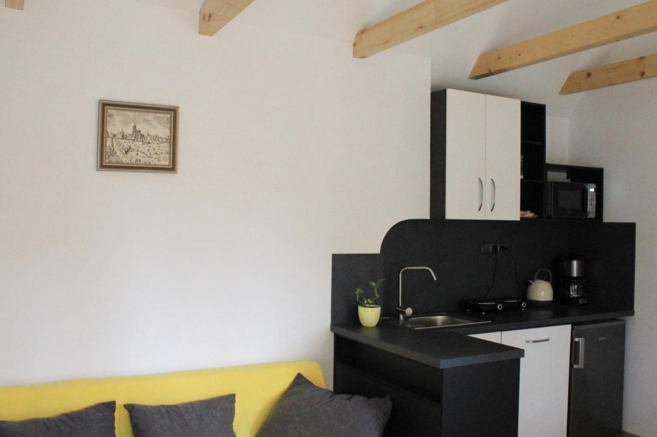 Apartament Domek Praha - Zbraslav, U Zamku Zewnętrze zdjęcie